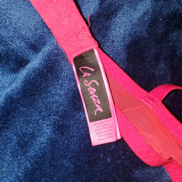 Bright Neon Pink Lace Bra - Picture 9 of 11